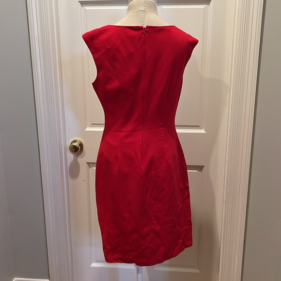 Stunning Elegant Vintage Caché Red Fitted Asymmetrical Neckline Dress NWT - Picture 5 of 15